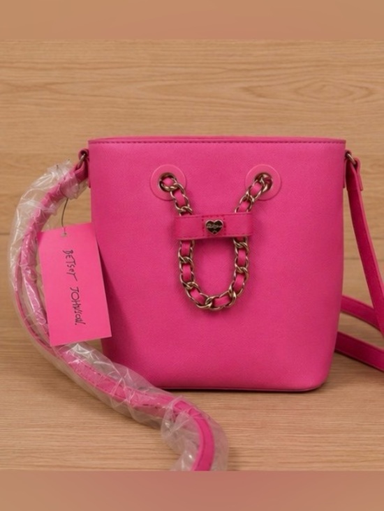 Betsey Johnson Handbags - Betsey Johnson Hot Pink Crossbody Bag with Gold Chain Detail NWT